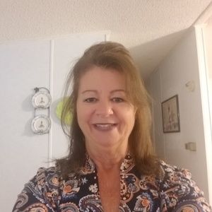 Meet your Posher, Deborah